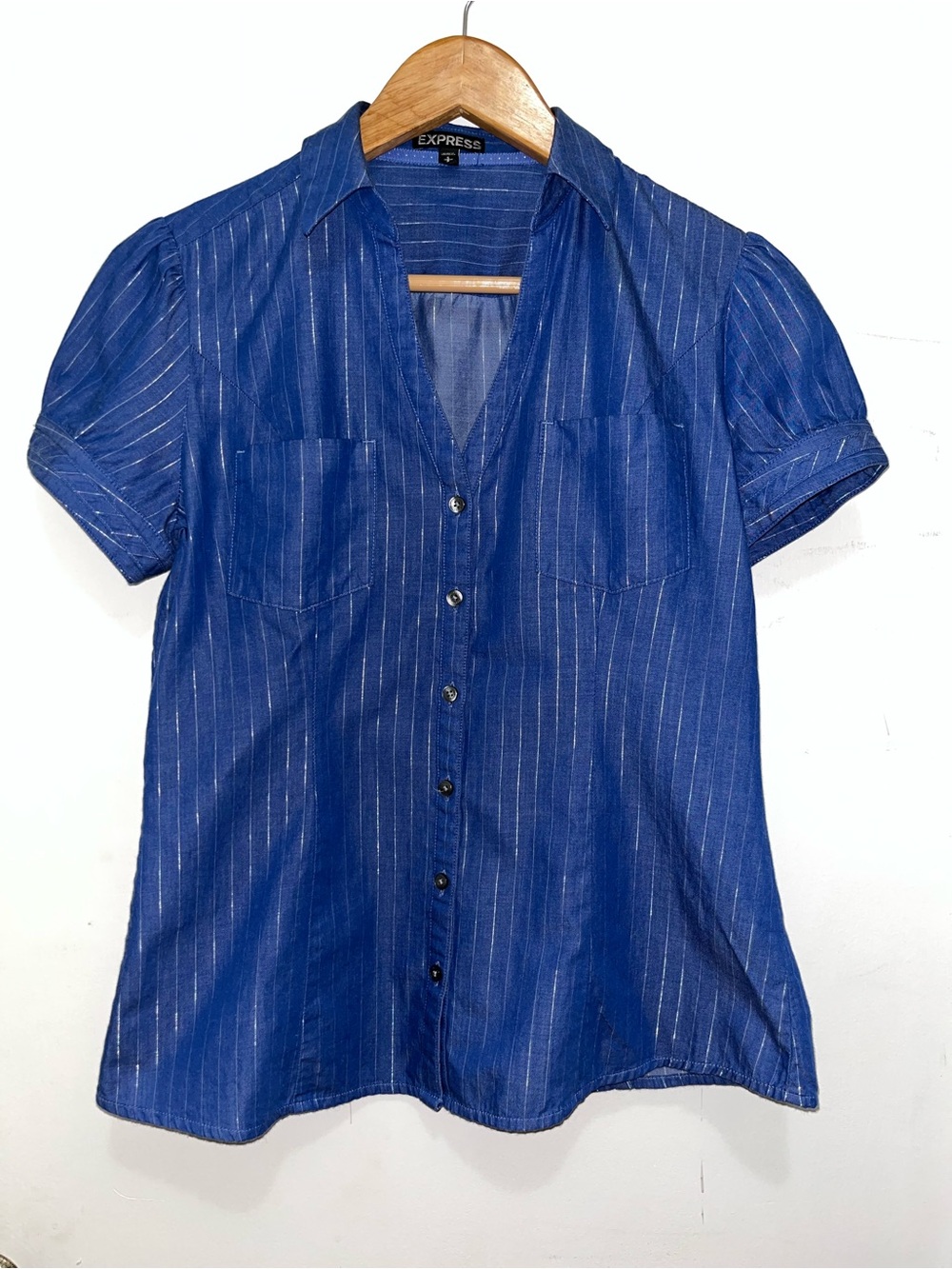 Express Short-Sleeve Pinstripe Button-Down Shirt - Blue & Silver